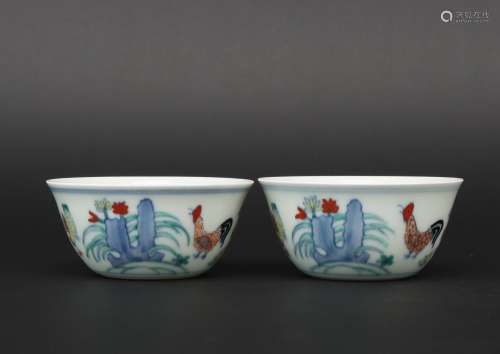 A pair of DouCai 'chickens' cup,Ming dynasty