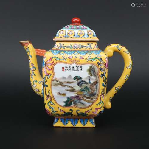 A enamel teapot,Qing dynasty