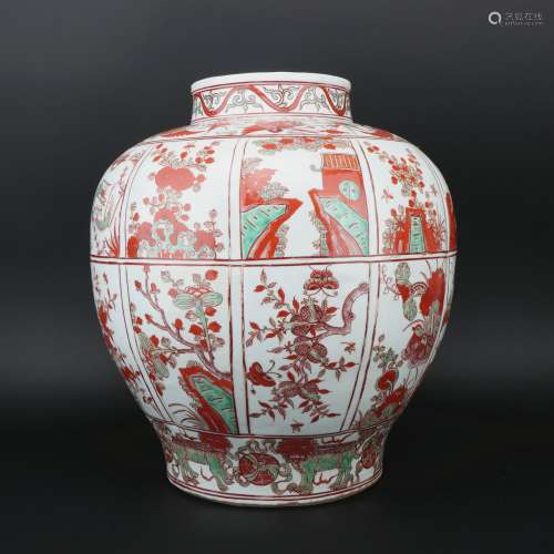A Wu cai 'floral' jar,Ming dynasty
