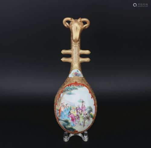 A enamel 'figure' Pipa,Qing dynasty