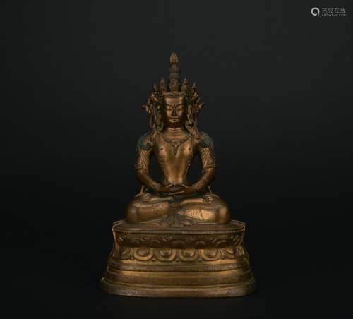 Qing dynasty gilt bronze statue of the Buddha of Immeasurable Life