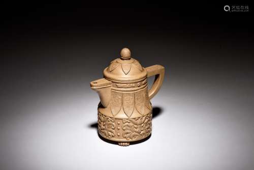 YI YUN: A YIXING ZISHA YELLOW CLAY TEAPOT