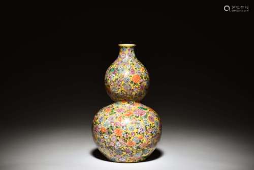 FAMILLE ROSE 'HUNDRED FLOWERS' DOUBLE GOURD VASE