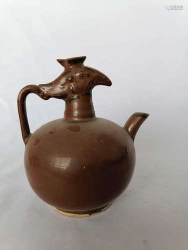 DING WARE BROWN GLAZED 'PHOENIX HEAD' EWER WITH HANDLE