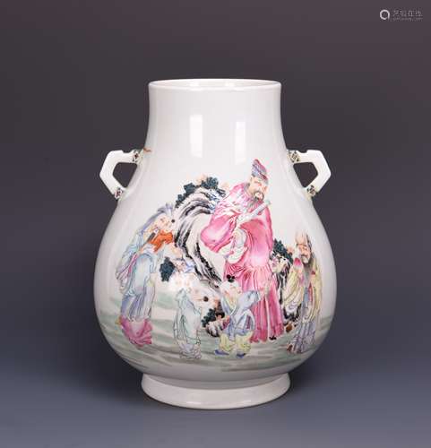 FAMILLE ROSE 'FU LU SHOU AND CHILDREN' VASE WITH HANDLES