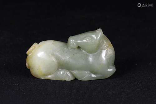 HETIAN JADE CARVED RECUMBENT HORSE FIGURE