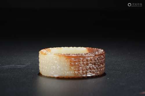 ARCHAIC JADE CARVED 'RUYI' ROUND BANGLE, HUAN