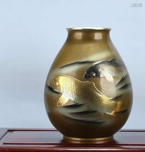 JAPANESE SHOWA PERIOD SILVER AND GILT 'CARP' BULBOUS VASE