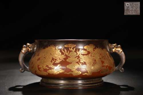 A CHINESE GILT BRONZE CENSER WITH DRAGON CARVING