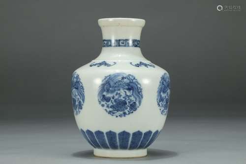 A CHINESE BLUE AND WHITE WITH PHOENIX PATTERN