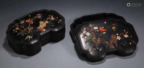 PAIR OF ROSEWOOD BOXES DECORATED WITH GEMS
