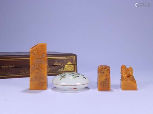 SET OF TIANHUANG STONE SEALS