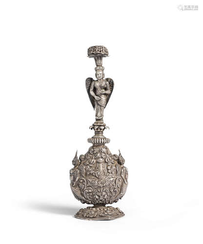 A repoussé silver rosewater sprinkler (Gulab Pash) Lucknow, 19th Century