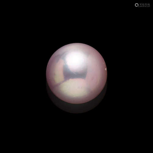 Large, Near-spherical Silver Pearl