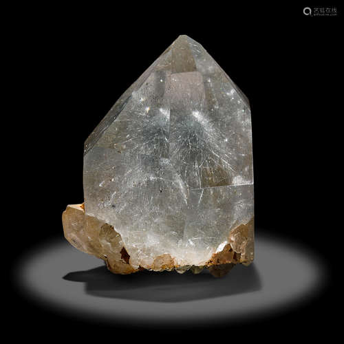 Quartz with Byssolite Inclusions