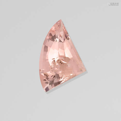 Spectacular Designer-cut Pink Beryl