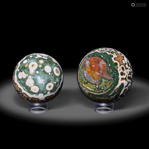 Quartz var. agate var. Ocean Jasper: Two Spheres