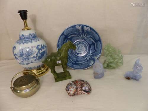 Lot varia including 8 Chinese objects: bowl and la…
