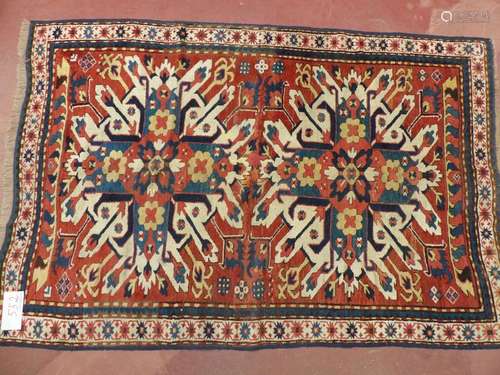 Shirvan wool rug with two large medallions. Antiqu…