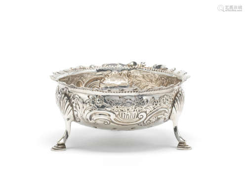 A George III Irish provincial silver sugar bowl John Nicolson, Cork circa 1770