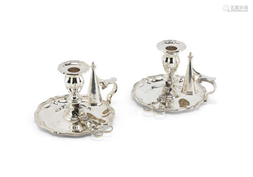 A pair of William IV silver chambersticks Creswick & Co, Sheffield 1834 (2)