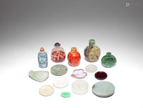 A small collection of snuff bottles and dishes and a jade carving Qing Dynasty and later