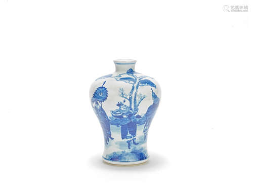 A blue and white baluster vase, meiping Late Qing Dynasty