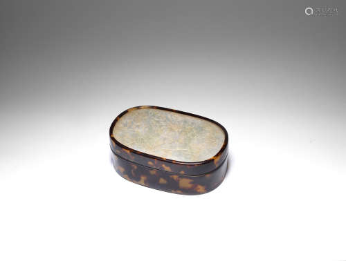 A jade inset tortoiseshell box and cover Qing Dynasty