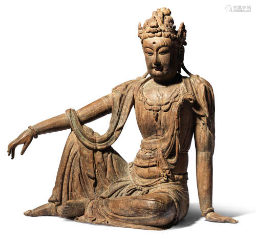 A large wood figure of 'Water-Moon' Guanyin Probably Qing Dynasty