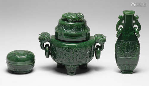 A spinach-green jade three-piece incense set Late Qing Dynasty