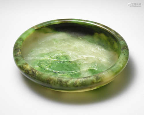 A spinach-green jade 'twin fish' brush washer Late Qing Dynasty