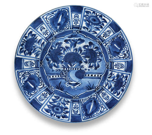 A large ko-Imari blue and white dish Edo period (1615-1868), circa 1660-80