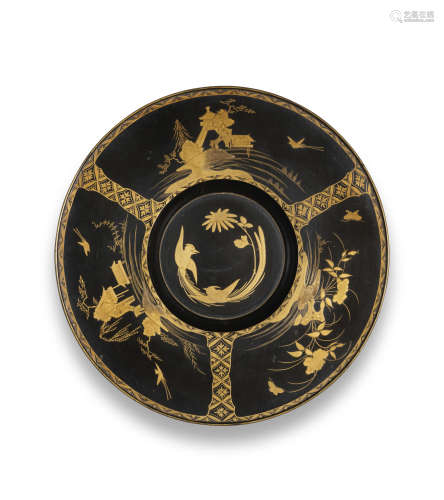 A gold-lacquered pictorial-style dish without a footring Edo period (1615-1868), 1680-1730