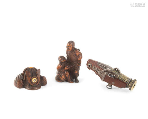 Three various netsuke Edo period (1615-1868), late 18th/early 19th century