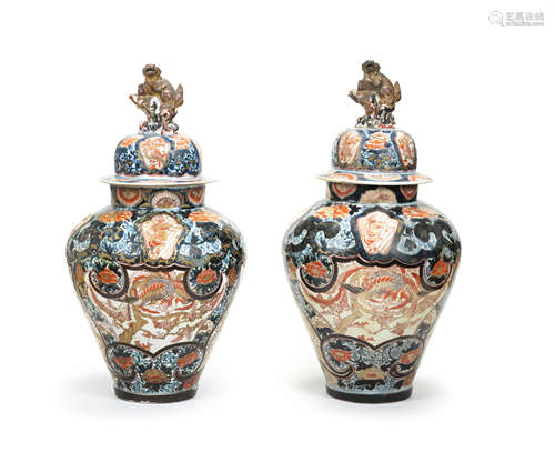 A pair of Imari baluster vases and covers Edo period (1615-1868), early 18th century