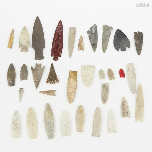 Lrg Grp: Stone Points Arrowheads