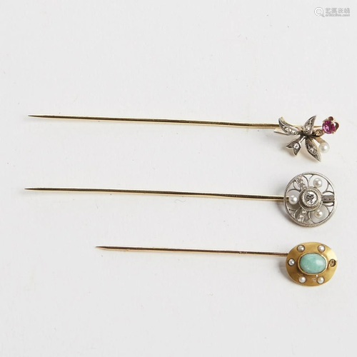 Grp: 3 Gold Straight Tie Pins