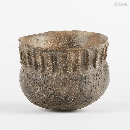 Corrugated North American Ribbed Olla