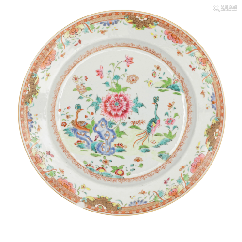 A PAIR OF FAMILLE ROSE PORCELAIN LARGE DISHES, C…