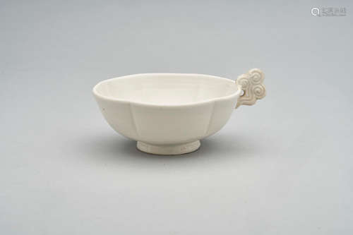 A huozhou white-glaze cup  Jin or Yuan dynasty