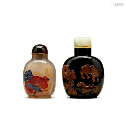 Two carved cameo agate snuff bottles