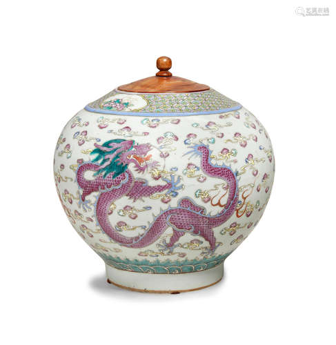 A polychrome enameled jar  Qianlong mark, late Qing/Republic period