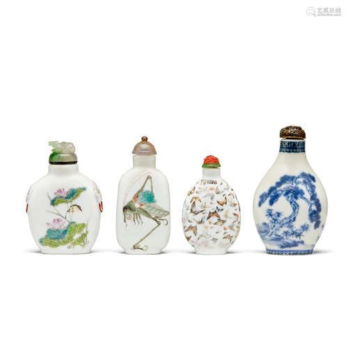 Four porcelain snuff bottles  19th/20th century