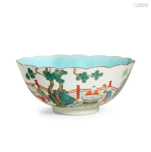 A famille rose enameled porcelain bowl    Jiaqing mark, late Qing/Republic period