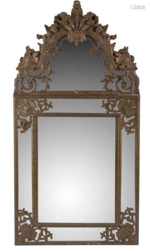 GOLDEN WOOD MIRROR with openwork decoration of pal…