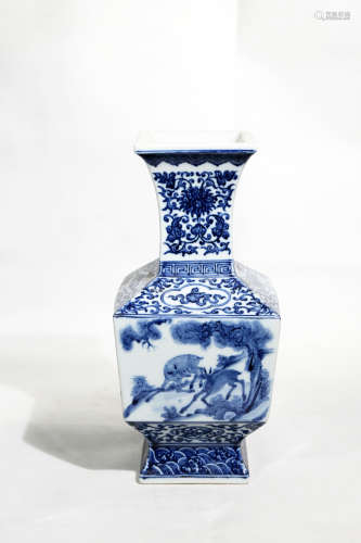Chinese Qing Dynasty Qianlong Period Blue And White Poorcelain Vessel