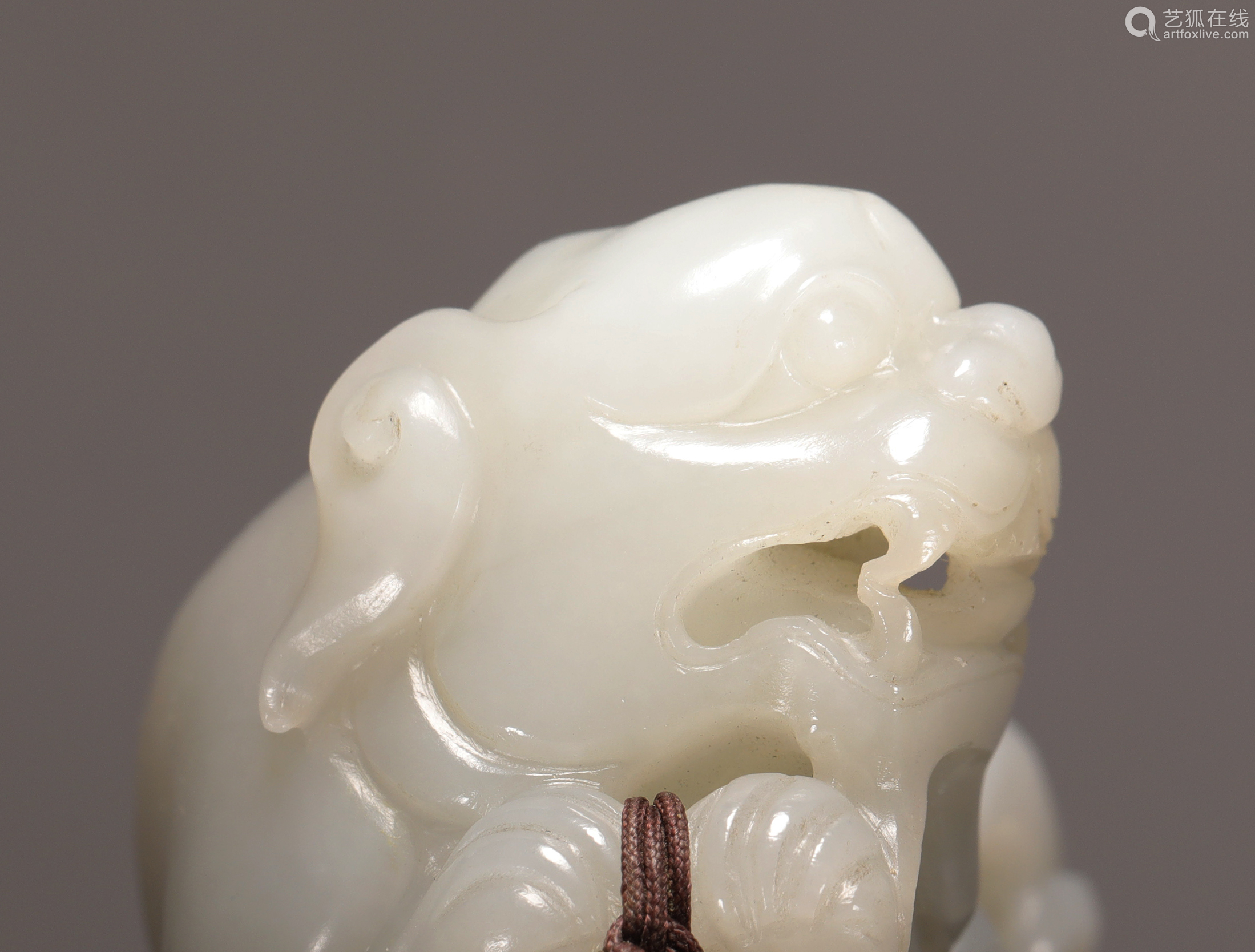 清代和田玉狮子把件