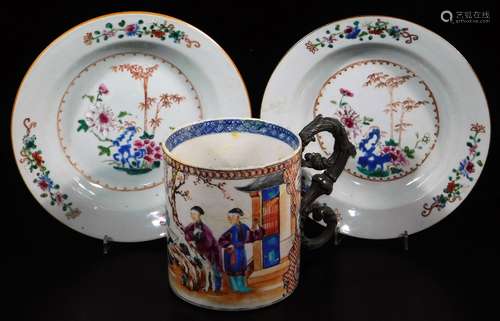 A pair of 19thC Chinese export porcelain soup bowls, decorated with central panels of bamboo and