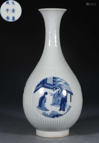 A BLUE&WHITE GLAZE VASE WITH FIGURE STORY PATTERN