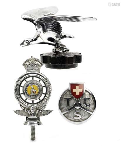 Two badges and an Alvis eagle mascot, ((3))